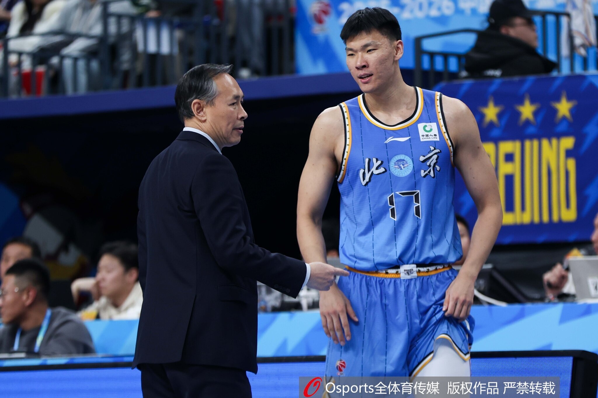 世界杯直播入口-记者：明天过后北京会落到第5 王哲林面对周琦&amp;麦基砍24分17板